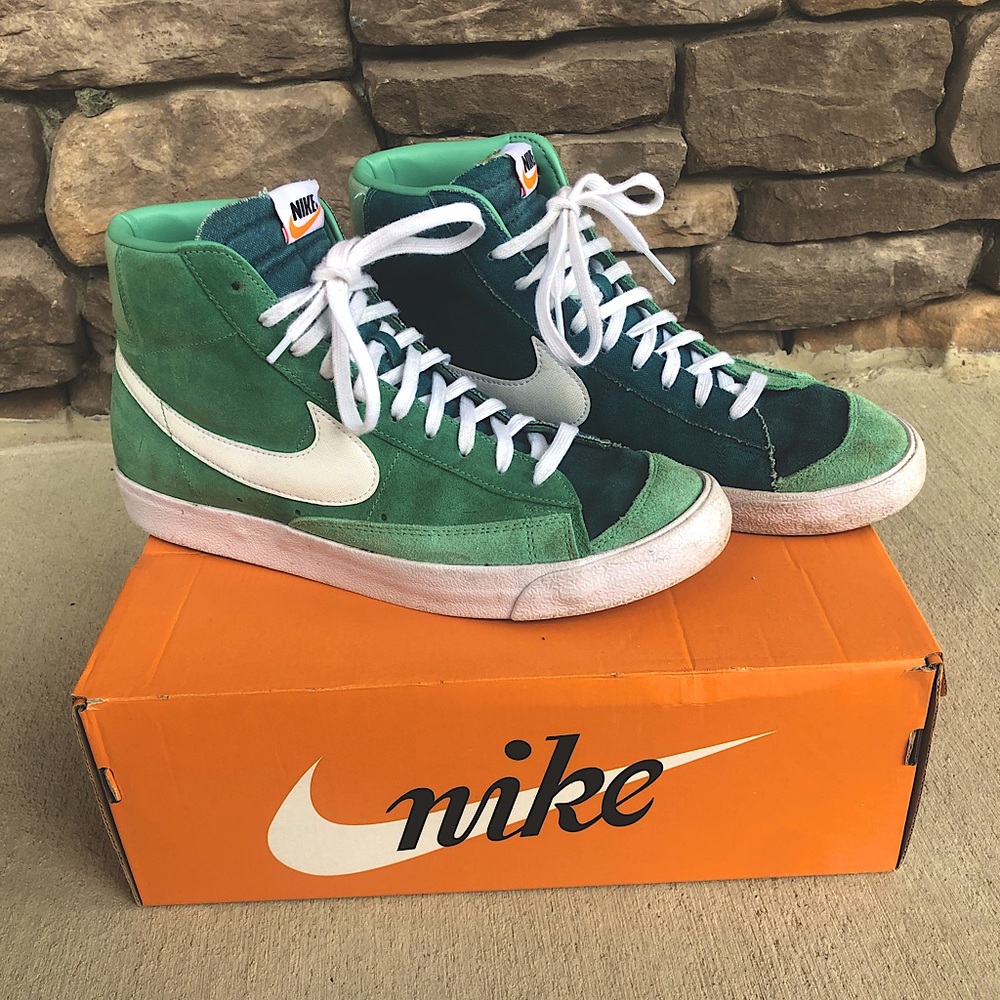 Nike Blazer mid 77’ two-tone suede Size 11